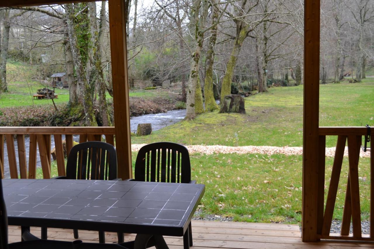 Chalets au bord de l'eau Caudebronde Extérieur photo